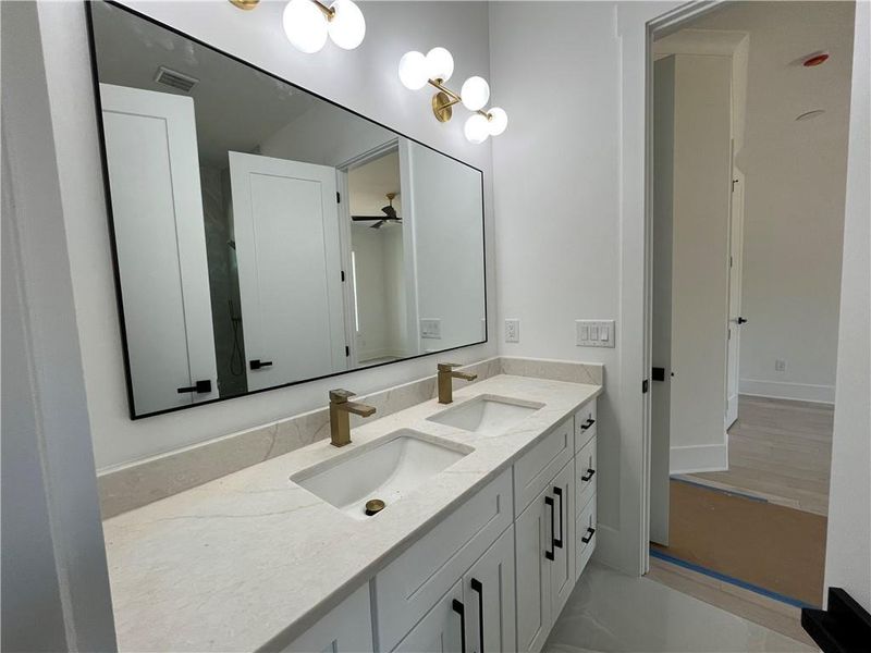 Furnished interior view inside a new home in , Grayson (Image 10).