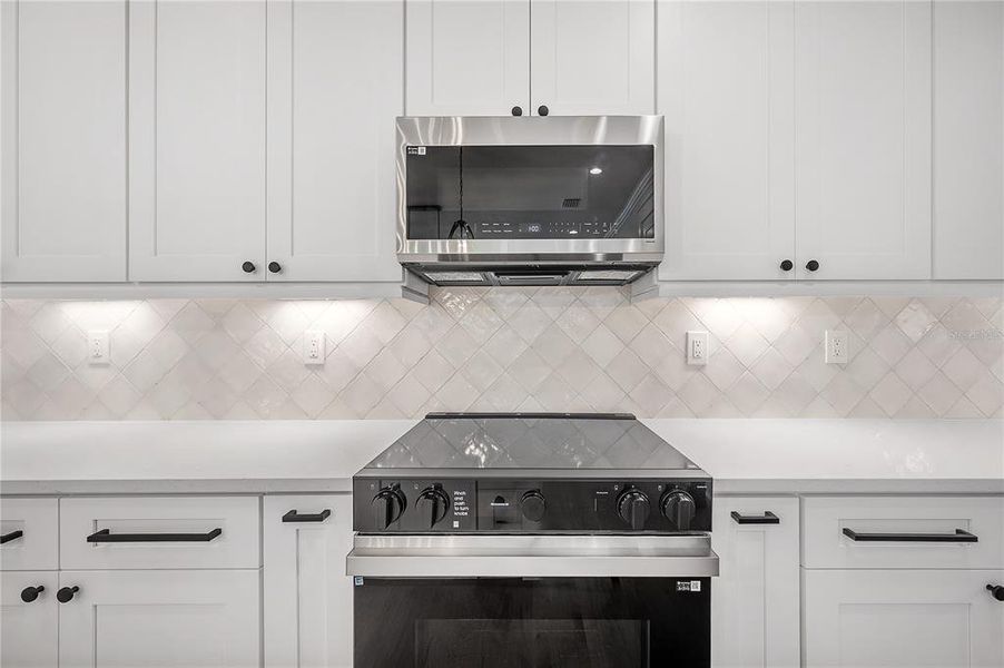 Close-up of interior finishes inside a home in , Tampa (Image 20). Close-up of interior finishes inside a home in , Tampa (Image 20).