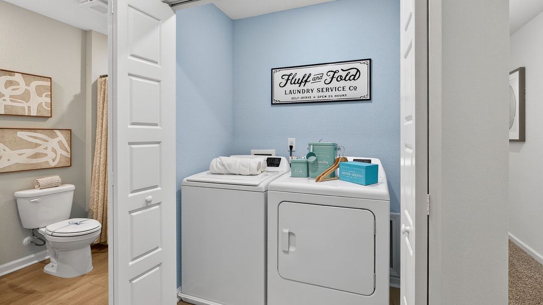 Representative furnished interior of a home built from the Plan by D.R. Horton in Irongate Villas, Jacksonville (Image 22).
