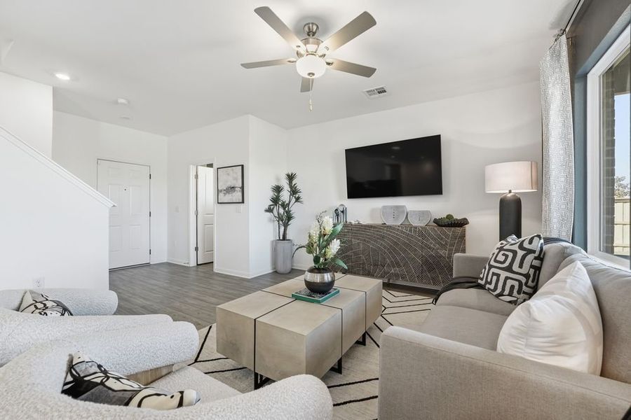 Furnished interior view inside a new home in Stonewall Ranch, Liberty Hill (Image 9). Furnished interior view inside a new home in Stonewall Ranch, Liberty Hill (Image 9).
