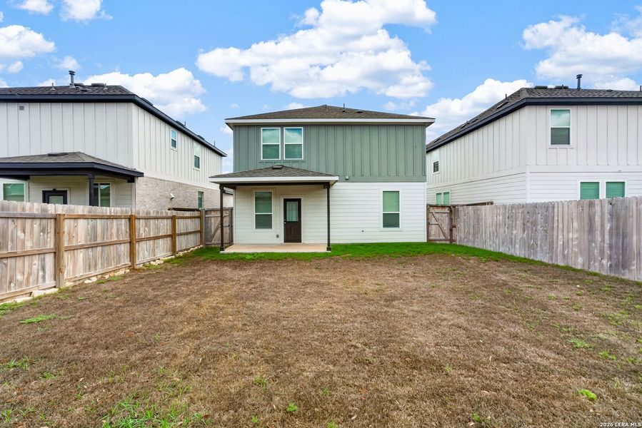 Exterior details and patio area of a home in Corley Farms, Boerne (Image 24).