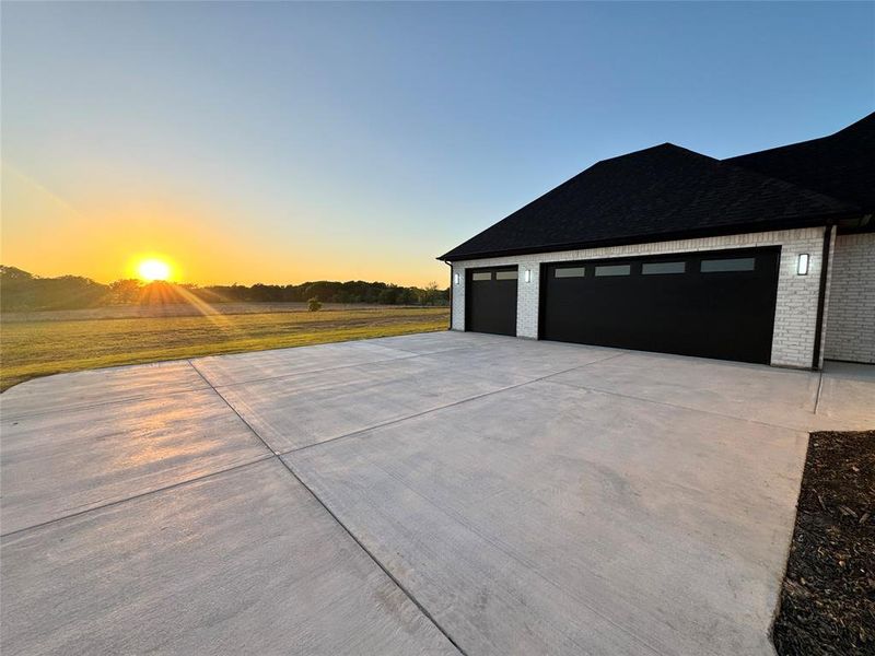 Exterior details and patio area of a home in , Union Valley (Image 4).