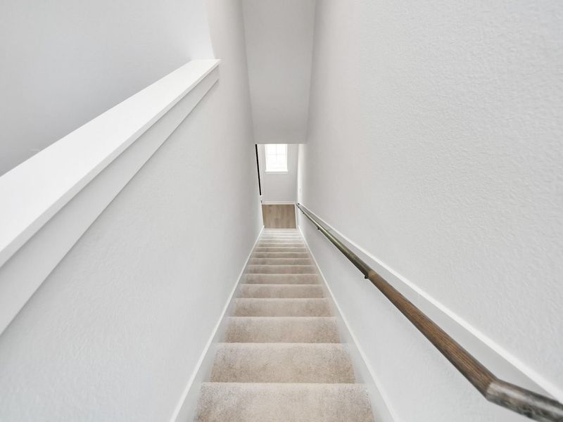 Spacious, unfurnished interior of a new home in Caney Creek Place, Conroe (Image 36).