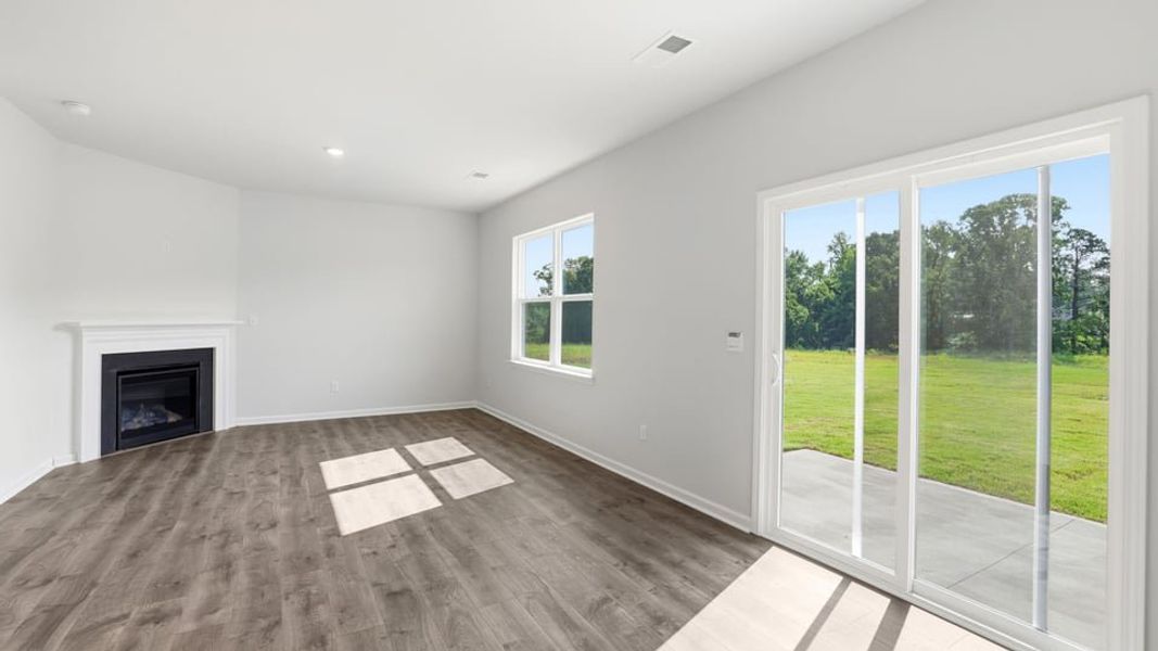 Spacious, unfurnished interior of a new home in Waverly Station, Greenwood (Image 21).