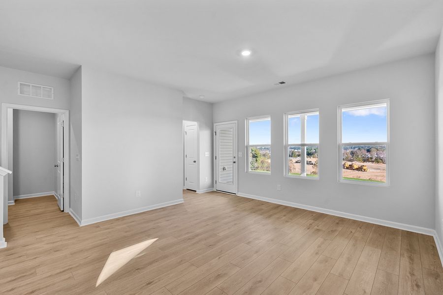 Spacious, unfurnished interior of a new home in Fieldstone, Lexington (Image 15). Spacious, unfurnished interior of a new home in Fieldstone, Lexington (Image 15).