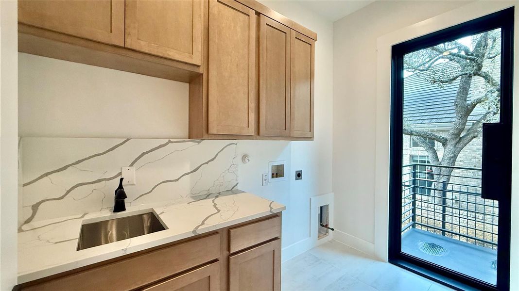 Furnished interior view inside a new home in , San Antonio (Image 12).