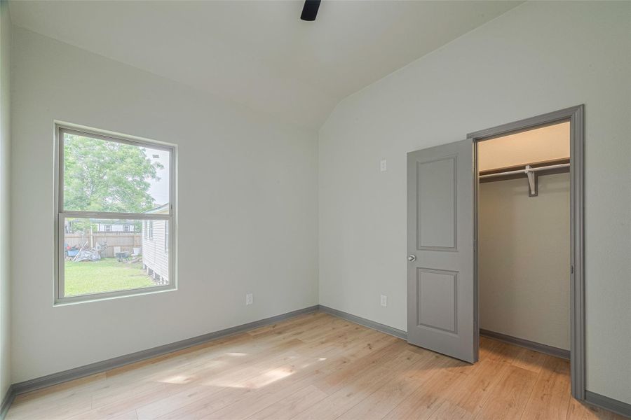 Spacious, unfurnished interior of a new home in , Baytown (Image 39). Spacious, unfurnished interior of a new home in , Baytown (Image 39).