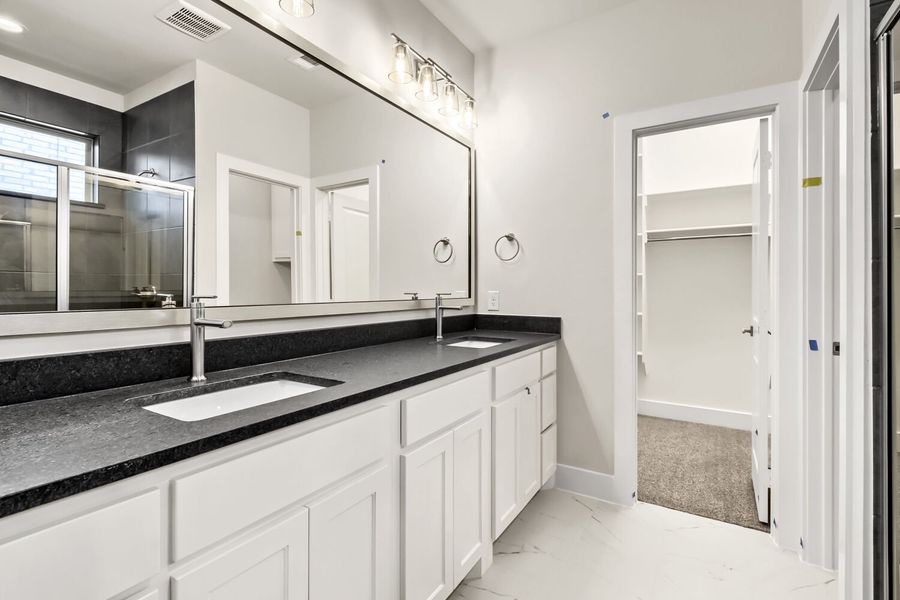 Plan 1450 Representative Photo - Main Bathroom Plan 1450 Representative Photo - Main Bathroom