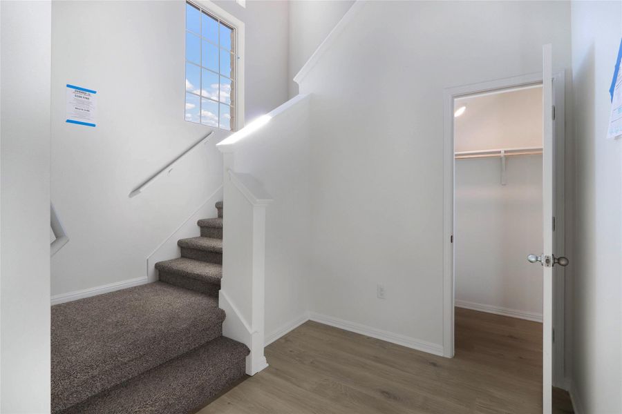 Spacious, unfurnished interior of a new home in Bar W Ranch, Leander (Image 20). Spacious, unfurnished interior of a new home in Bar W Ranch, Leander (Image 20).