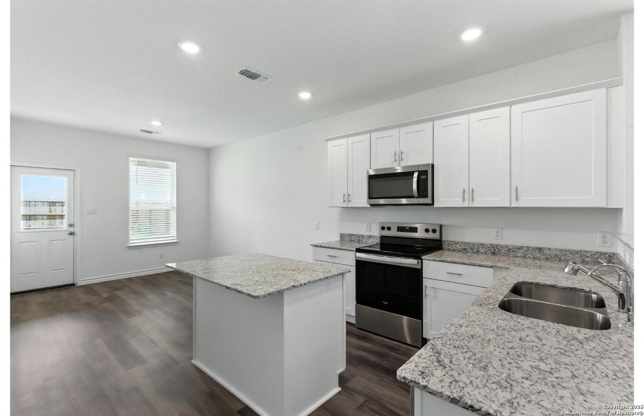 Furnished interior view inside a new home in The Overlook at Creekside, New Braunfels (Image 5).