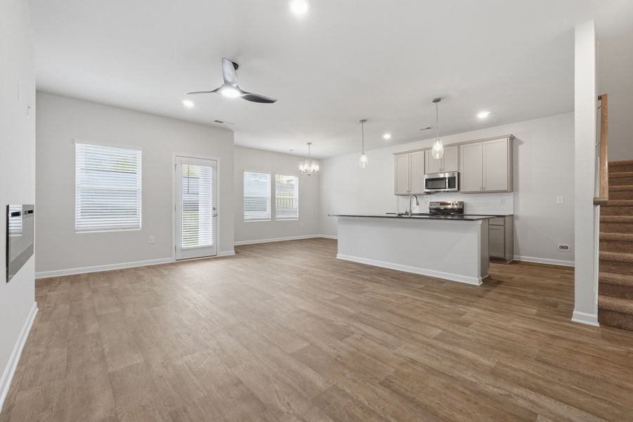 3232 Winding Waters Way, Powder Springs, GA. - Slide 2 3232 Winding Waters Way, Powder Springs, GA. - Slide 2