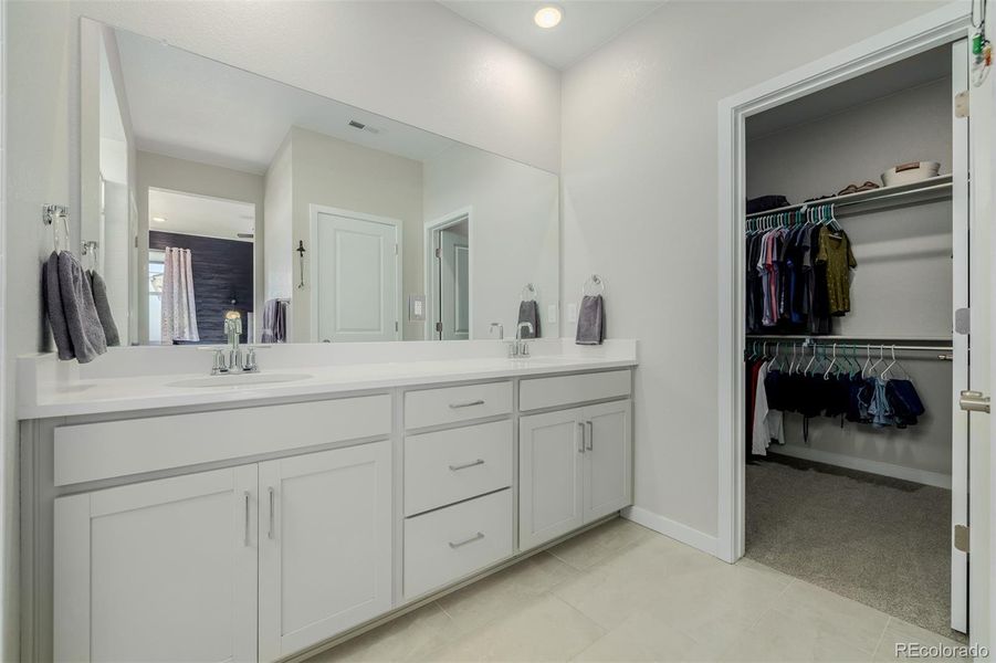 Furnished interior view inside a new home in , Aurora (Image 6).