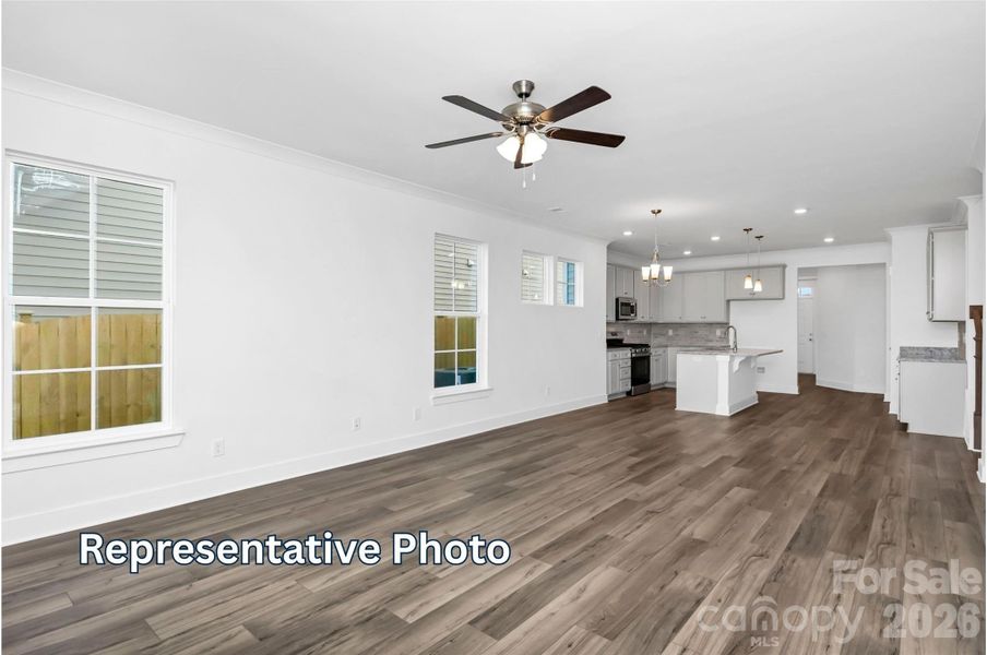 Spacious, unfurnished interior of a new home in Caldwell Forest, Charlotte (Image 14).