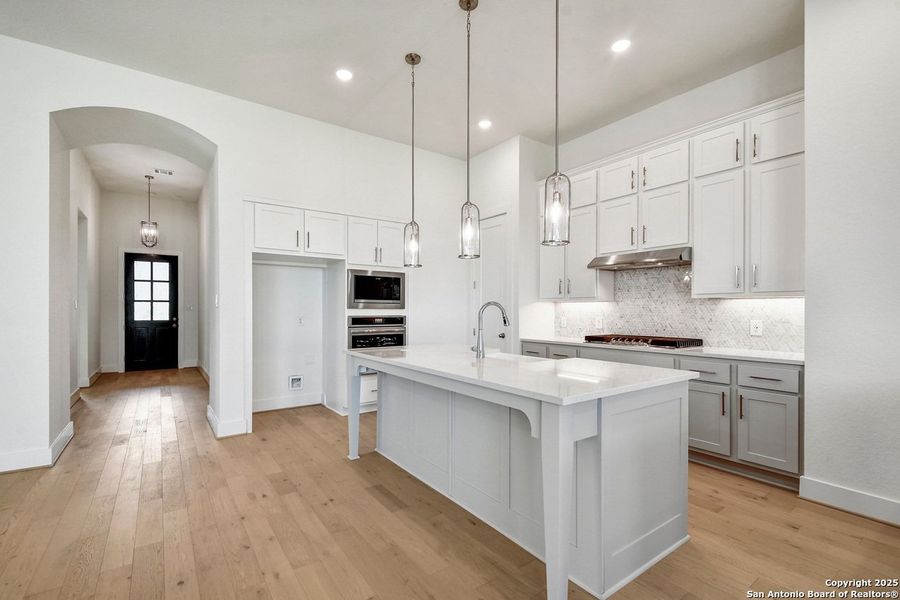 Furnished interior view inside a new home in Davis Ranch: 50ft. lots, San Antonio (Image 6). Furnished interior view inside a new home in Davis Ranch: 50ft. lots, San Antonio (Image 6).