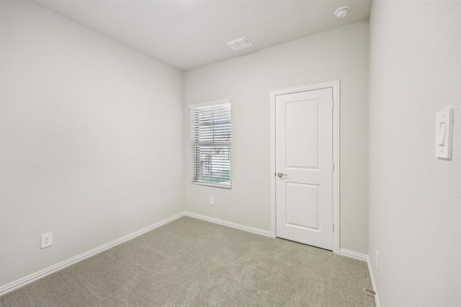 Spacious, unfurnished interior of a new home in Parks at Foster Crossing - Spring Series, Anna (Image 30).