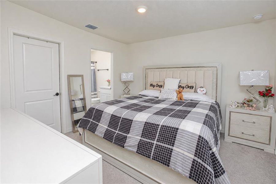 Furnished interior view inside a new home in Fairways at Twisted Oaks, Beverly Hills (Image 8).