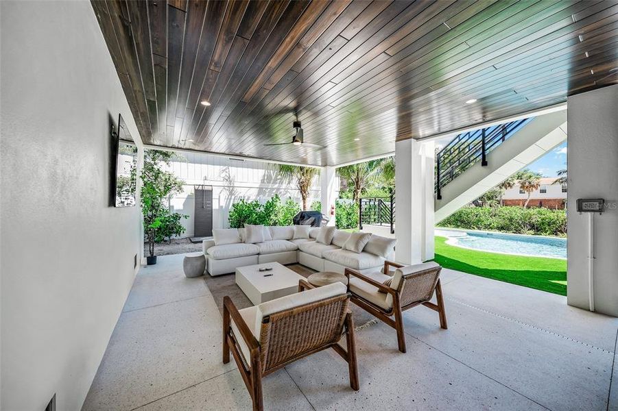 Furnished interior view inside a new home in , Sarasota (Image 10).