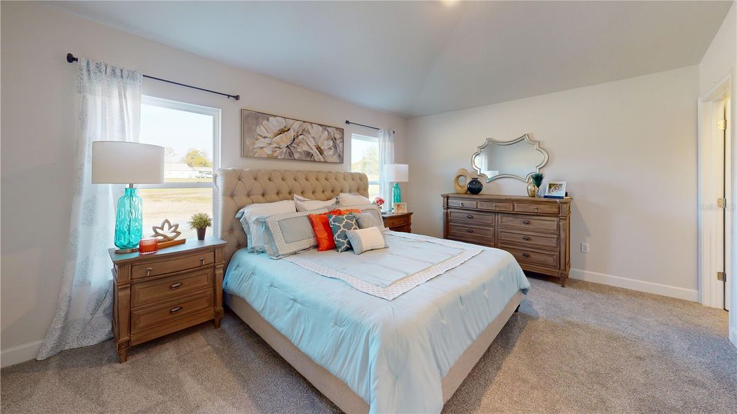 Furnished interior view inside a new home in Rolling Hills, Bell (Image 12).