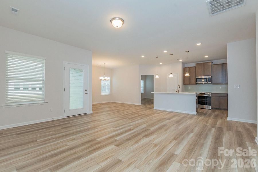 Spacious, unfurnished interior of a new home in Pine Bluff, Midland (Image 32). Spacious, unfurnished interior of a new home in Pine Bluff, Midland (Image 32).