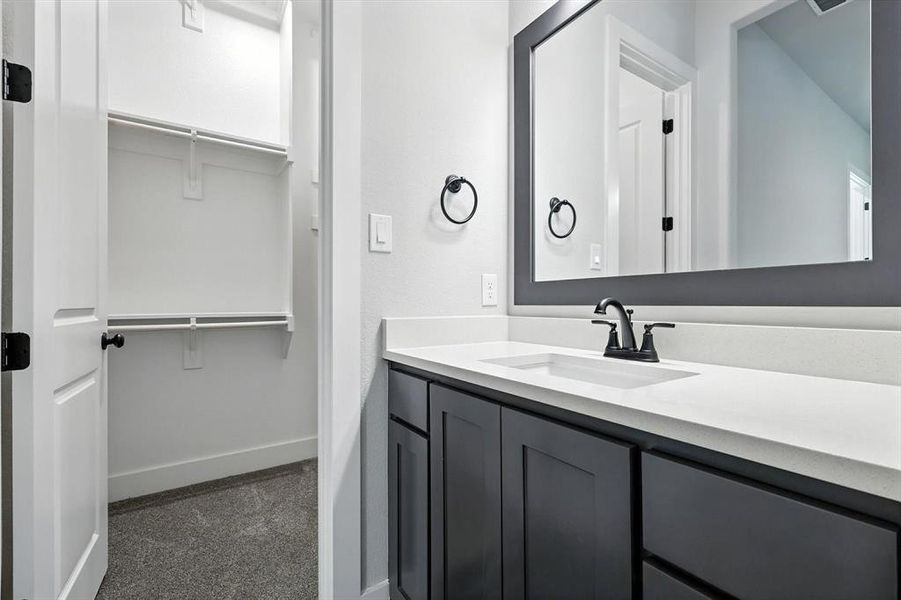 Furnished interior view inside a new home in , Waxahachie (Image 8).