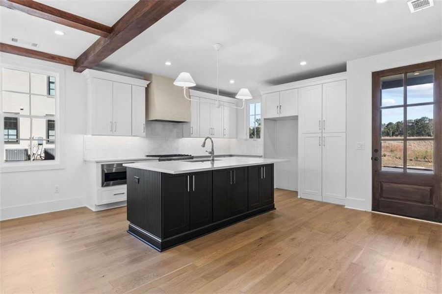Furnished interior view inside a new home in , Peachtree City (Image 10).