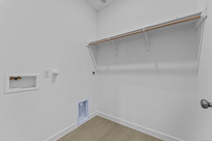 Spacious, unfurnished interior of a new home in Grace Valley, Marion (Image 21).