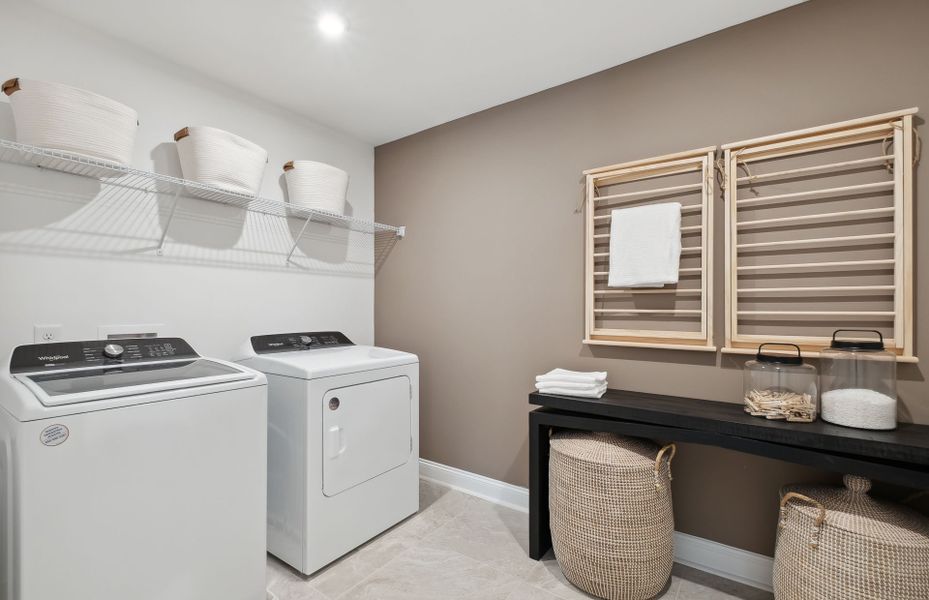 Furnished interior view inside a new home in Hamilton Place, Cartersville (Image 11).