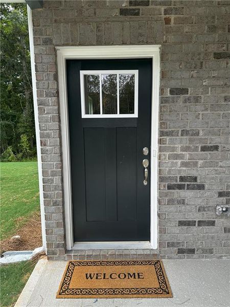 Exterior details and patio area of a home in Canterbury Villas, Carrollton (Image 3).