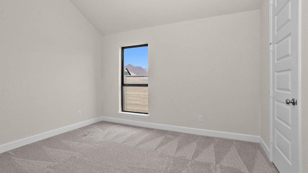 Spacious, unfurnished interior of a new home in Legacy, League City (Image 11).