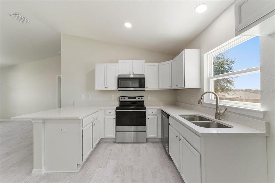 Furnished interior view inside a new home in , Belleview (Image 12).