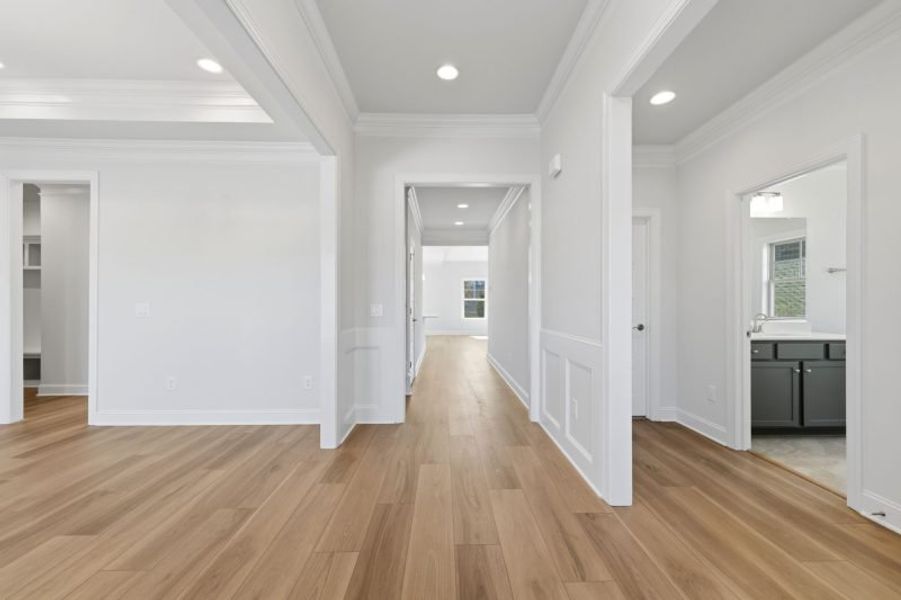 Representative unfurnished interior of a home built from the Cosmopolitan by Keystone Homes NC in Weybridge, Burlington (Image 95). Representative unfurnished interior of a home built from the Cosmopolitan by Keystone Homes NC in Weybridge, Burlington (Image 95).