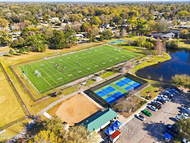 Community amenities in , Jacksonville (Image 25).
