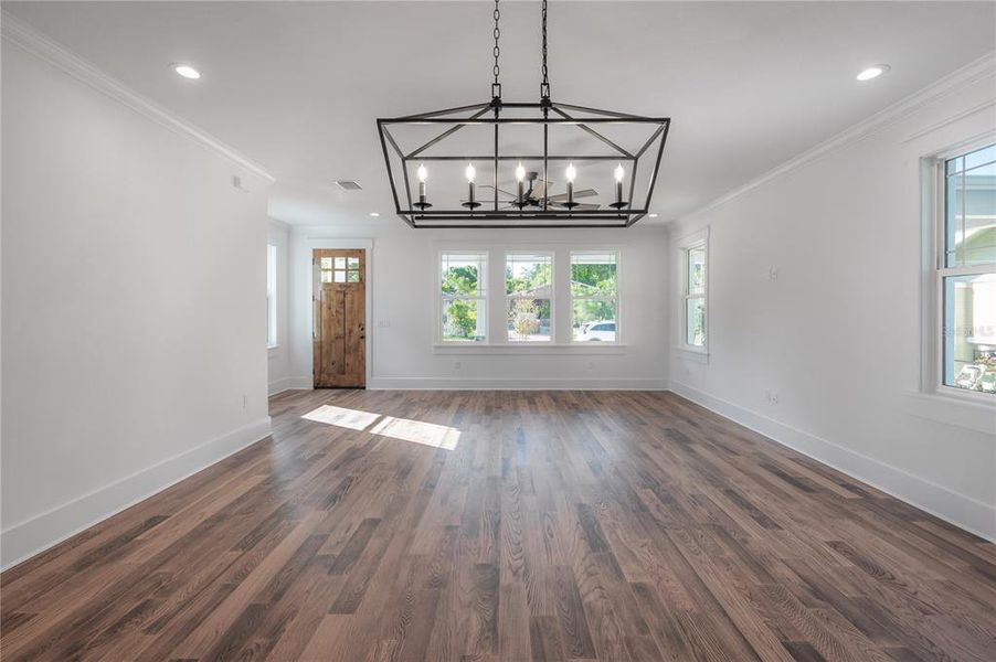 Spacious, unfurnished interior of a new home in , Tampa (Image 43). Spacious, unfurnished interior of a new home in , Tampa (Image 43).