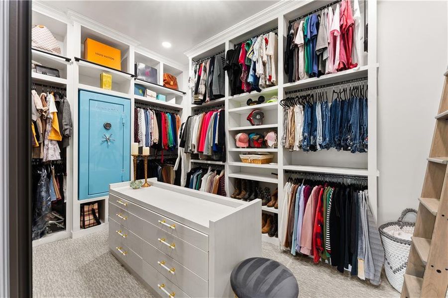 Furnished interior view inside a new home in , Jefferson (Image 20).