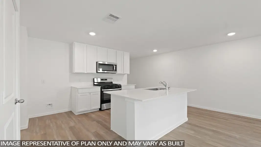 Furnished interior view inside a new home in Lexington Heights, Willis (Image 4).