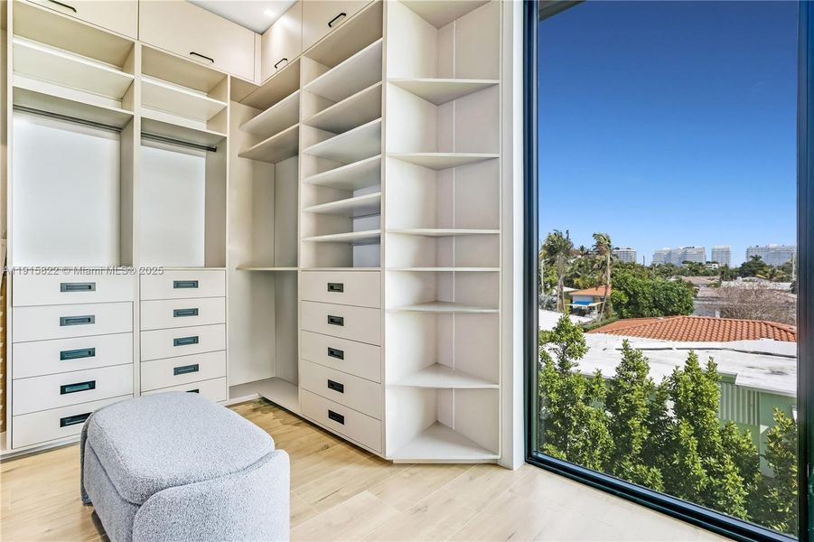 Her Closet Her Closet