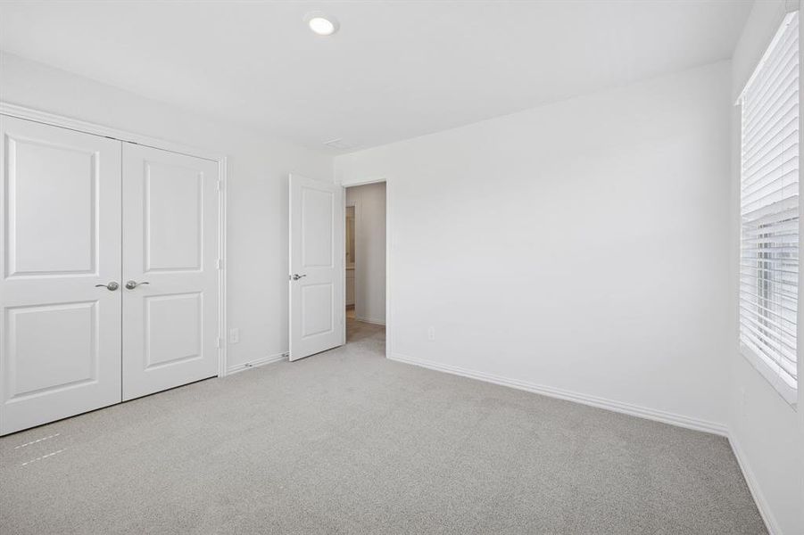 Photo is not of the actual home, but is an inspirational photo of builder’s model home and may depict options, furnishings, and/or decorator features that are not included.