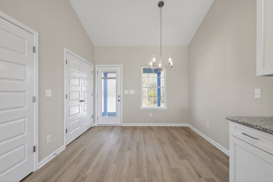 Spacious, unfurnished interior of a new home in Legacy Preserve, Tullahoma (Image 22).