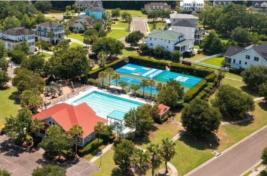 Community amenities in , Charleston (Image 43).