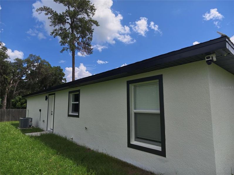 Exterior details and patio area of a home in , Ocala (Image 31). Exterior details and patio area of a home in , Ocala (Image 31).