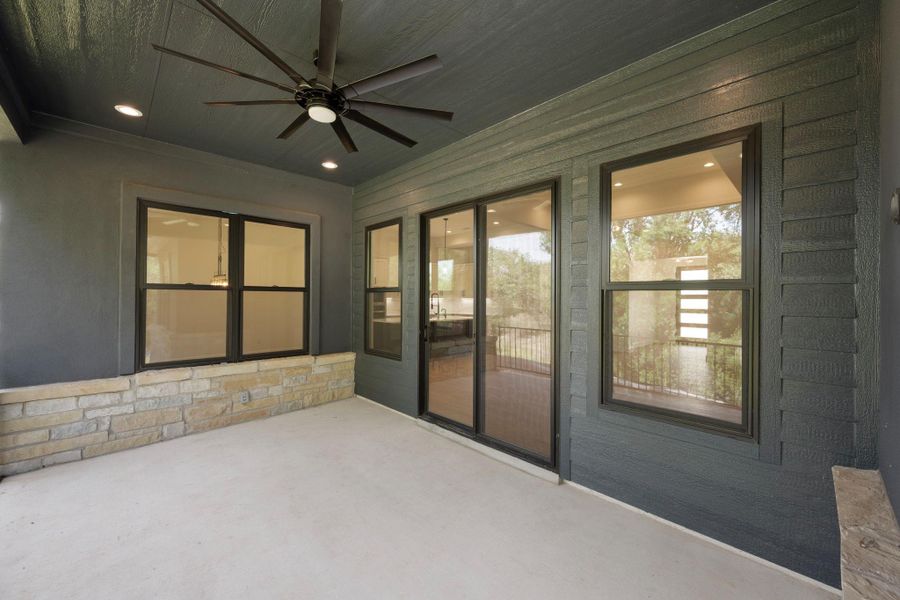 Exterior details and patio area of a home in , Horseshoe Bay (Image 4).