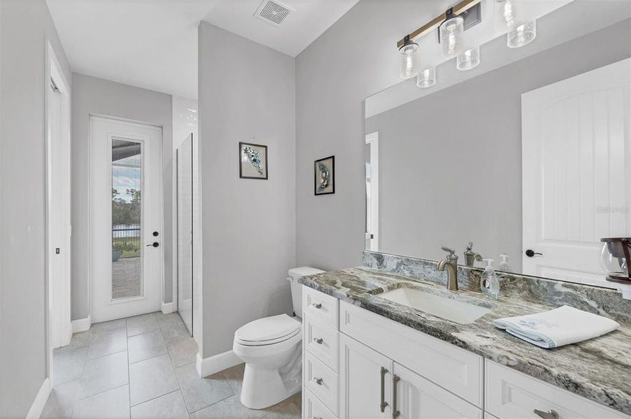 Furnished interior view inside a new home in , Port Charlotte (Image 33).