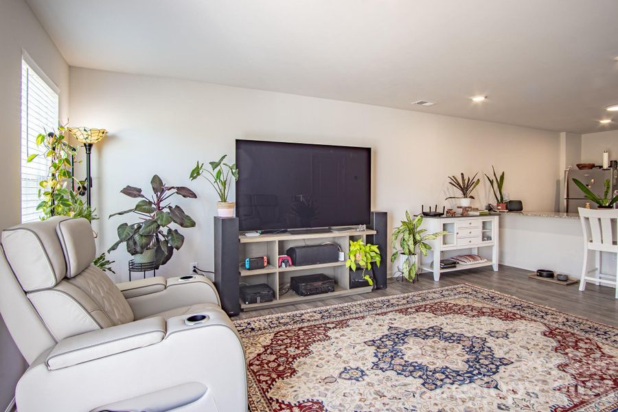 Furnished interior view inside a new home in Trivium, Newton (Image 22).