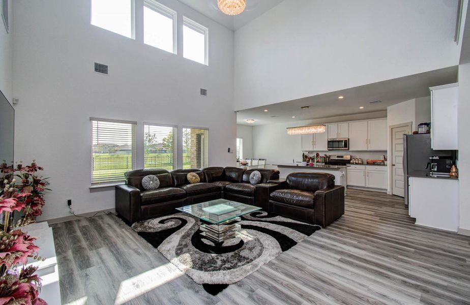 Furnished interior view inside a new home in Parks Edge, Missouri City (Image 6).