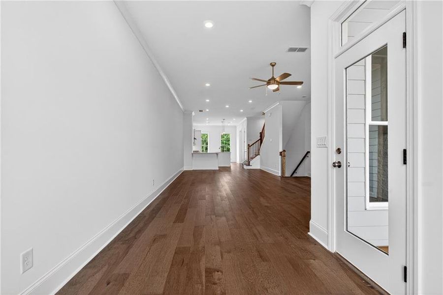 Spacious, unfurnished interior of a new home in Waterhaven, Cumming (Image 32).