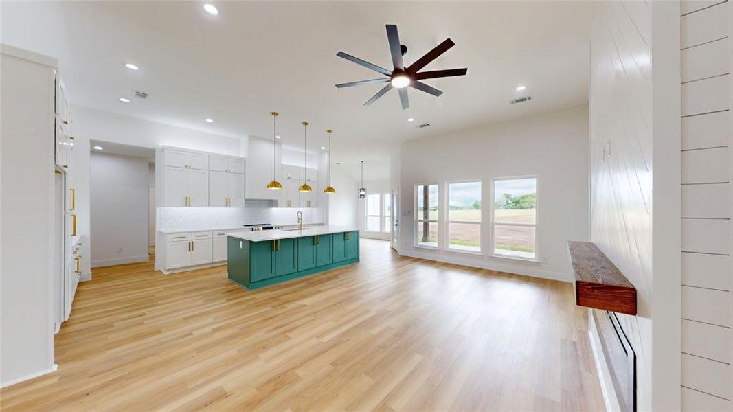 Image 30 of a home in .