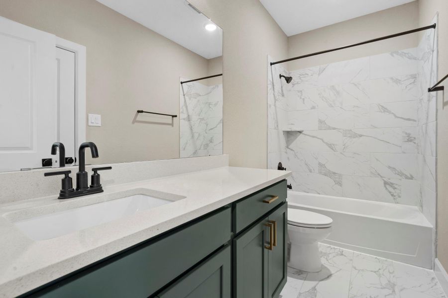 Furnished interior view inside a new home in Towne Lake 50', Cypress (Image 13).