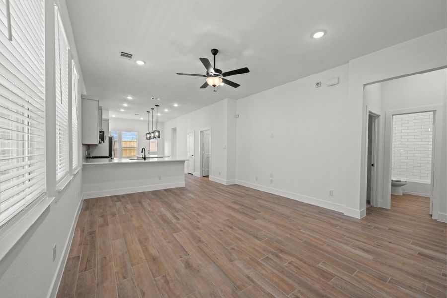 Photos are REPRESENTATIVE of the home /floor plan and are NOT of the actual home.  Selections, features, and room options may vary.