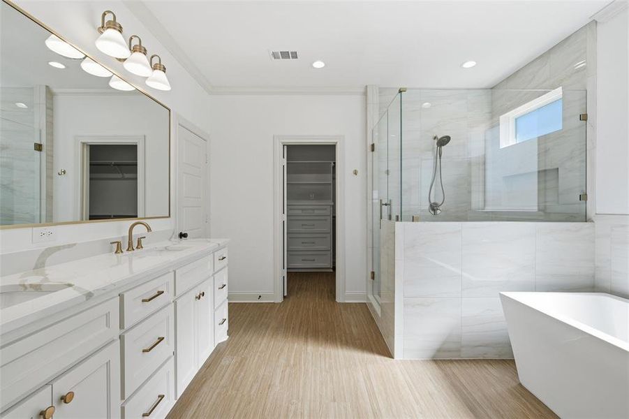 Furnished interior view inside a new home in , Lorena (Image 17). Furnished interior view inside a new home in , Lorena (Image 17).