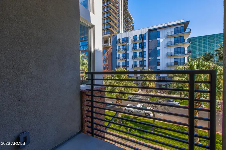 34_806_N_2nd_Ave34_mls 34_806_N_2nd_Ave34_mls